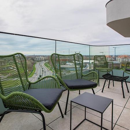 Modern En Gezellig Appartement Vlak Aan Het Strand Blankenberge Exteriör bild